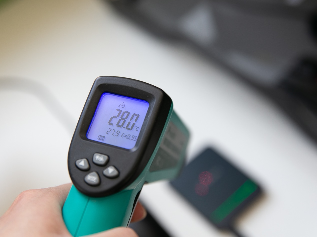 希捷酷鱼飞翼固态硬盘拆解,希捷酷鱼飞翼固态硬盘