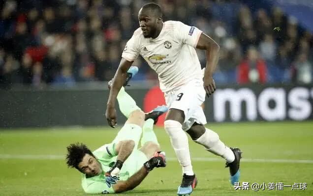 内马尔是怎么走上足球道路的,内马尔不能治愈足球带给他的伤痛