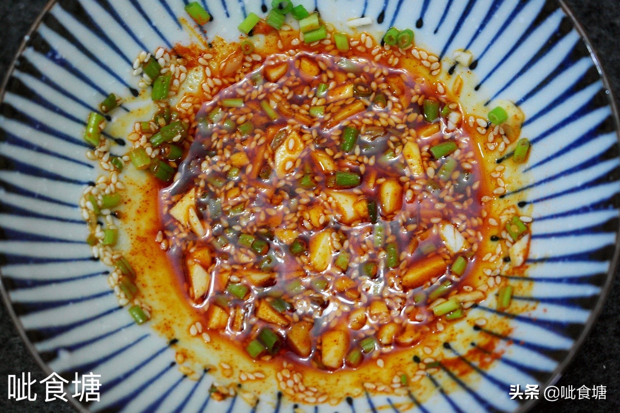 减脂期也可以吃的土豆酸辣粉,酸辣土豆粉减肥食谱图片