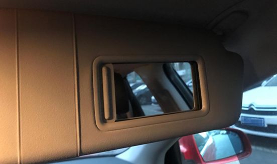 5万买精品奥迪a4l,5万左右的四眼灯车