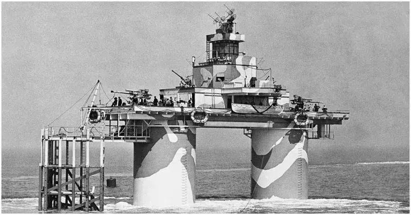 占着块荒地就敢建国？有*旗国**有宪法更有罪恶