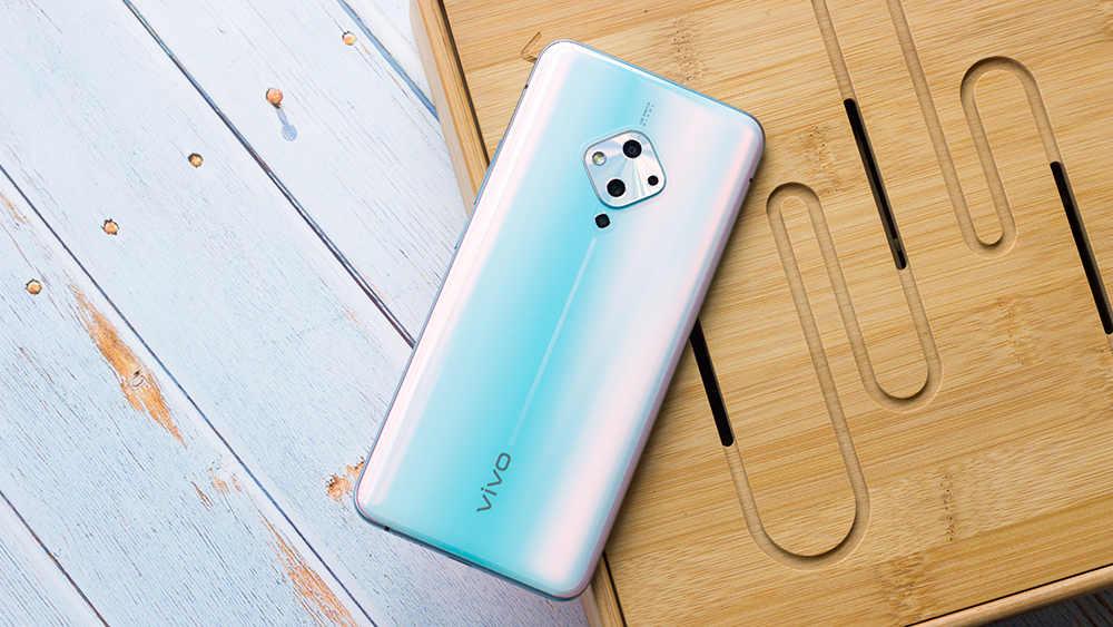 vivo5000元以内值得入手的手机,vivos5官方价格多少钱