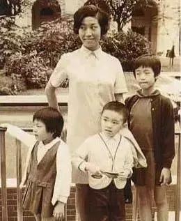 周星驰带给你的意义,周星驰我这一辈子受了太多的挫折