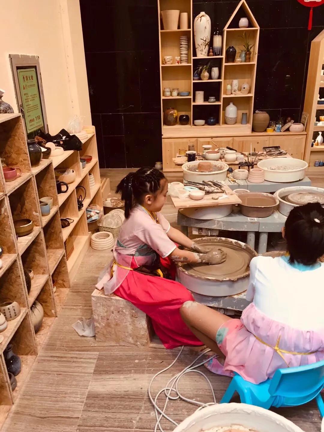 甘坑客家小镇停车场能停车吗,甘坑客家小镇在龙岗什么地方