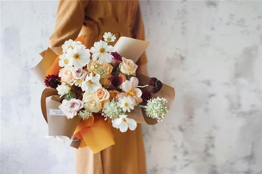 武汉“花森里”：小而美花店的差异化经营