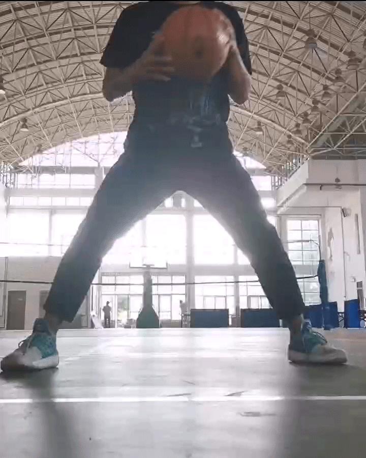 运球练习教学目标,篮球运球教学基本功提升