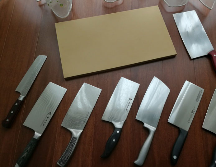 找来几把厨刀品评一下，打发在家无聊时光