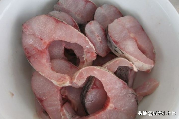 猪肉和草鱼可以一起吃吗,草鱼加猪肉怎么做好吃