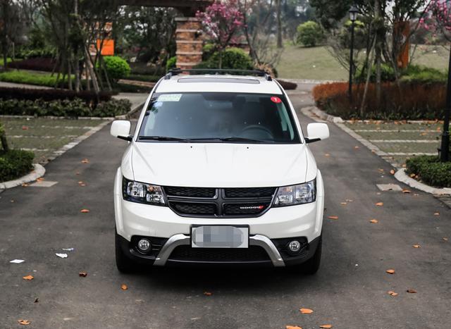 道奇酷威提车真实感受,花三万块买一辆道奇酷威值得吗