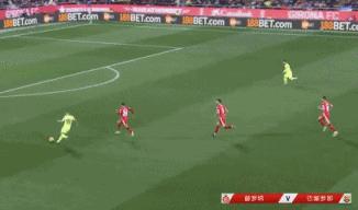 梅西单刀无解挑射破门！读秒1V5神助攻遭浪费差点单场造3球