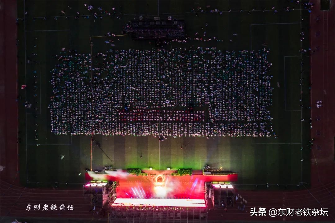 梦幻光雾山夜景演出,梦幻光影星空馆