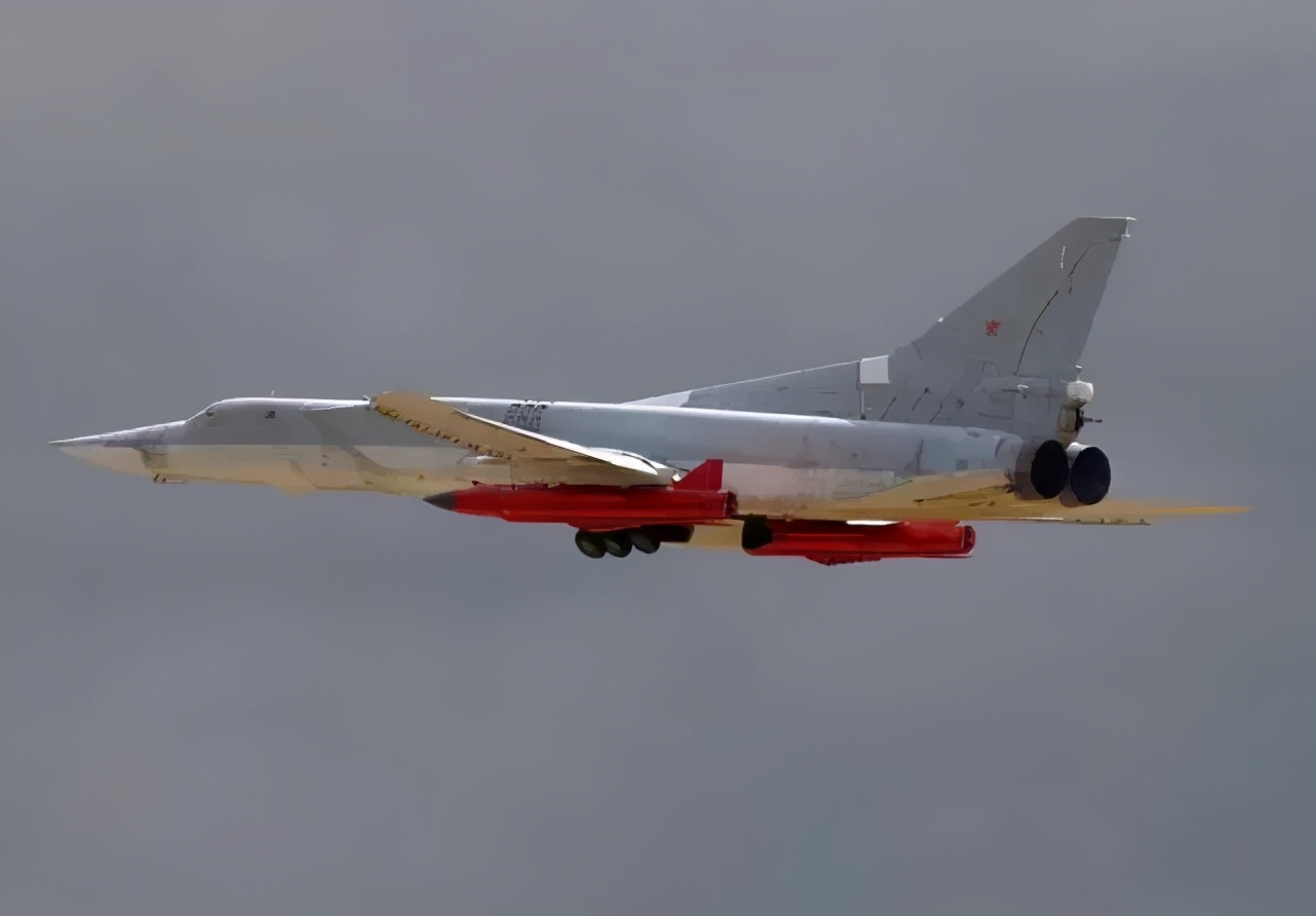 俄罗斯航母杀手光荣级巡洋舰,俄航母杀手有多厉害