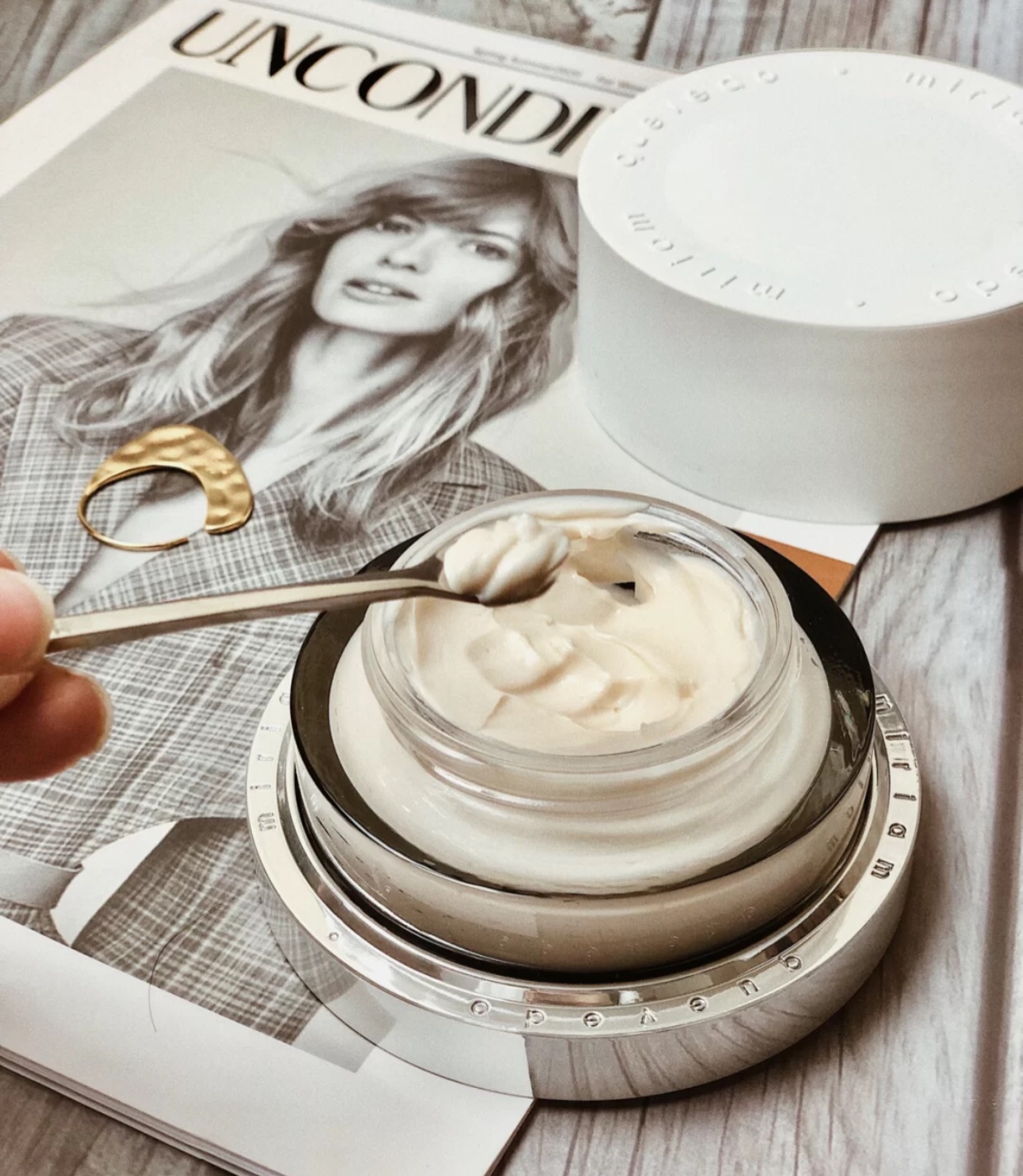 夏季面霜保湿不油腻推荐,清爽型夏季面霜学生平价