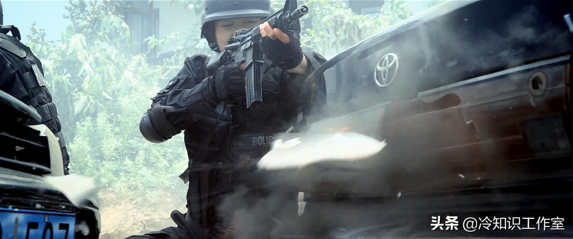 战狼二解说介绍枪械,战狼2枪械训练视频