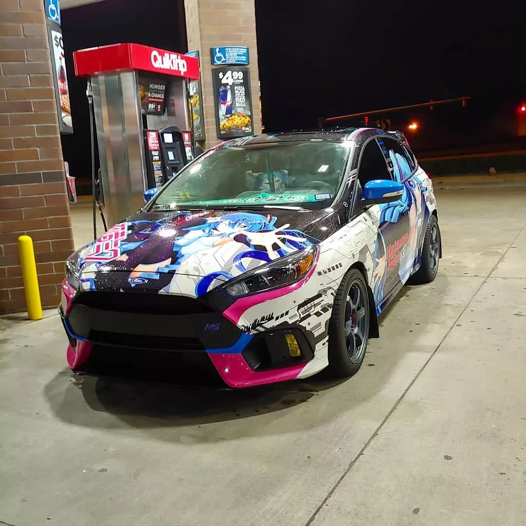 初音未来春晚歌曲,初音未来打碎次元壁演唱会