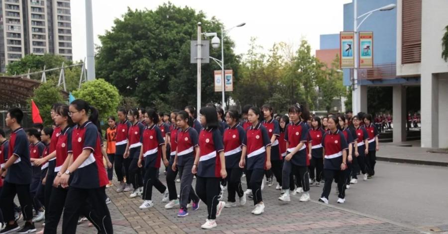 最有水平的中学校服,全国排名前十的校服