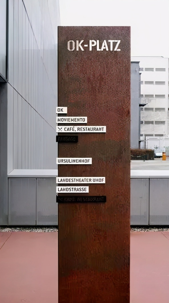 锈蚀耐候钢板表面需要处理么,耐候钢板在景观中的应用