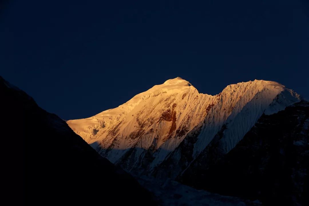 为什么去周游100多个国家,周游70个国家