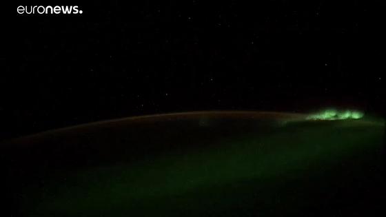 太空空间站拍到的几个ufo目击事件,太空探索飞机上看到最真实ufo