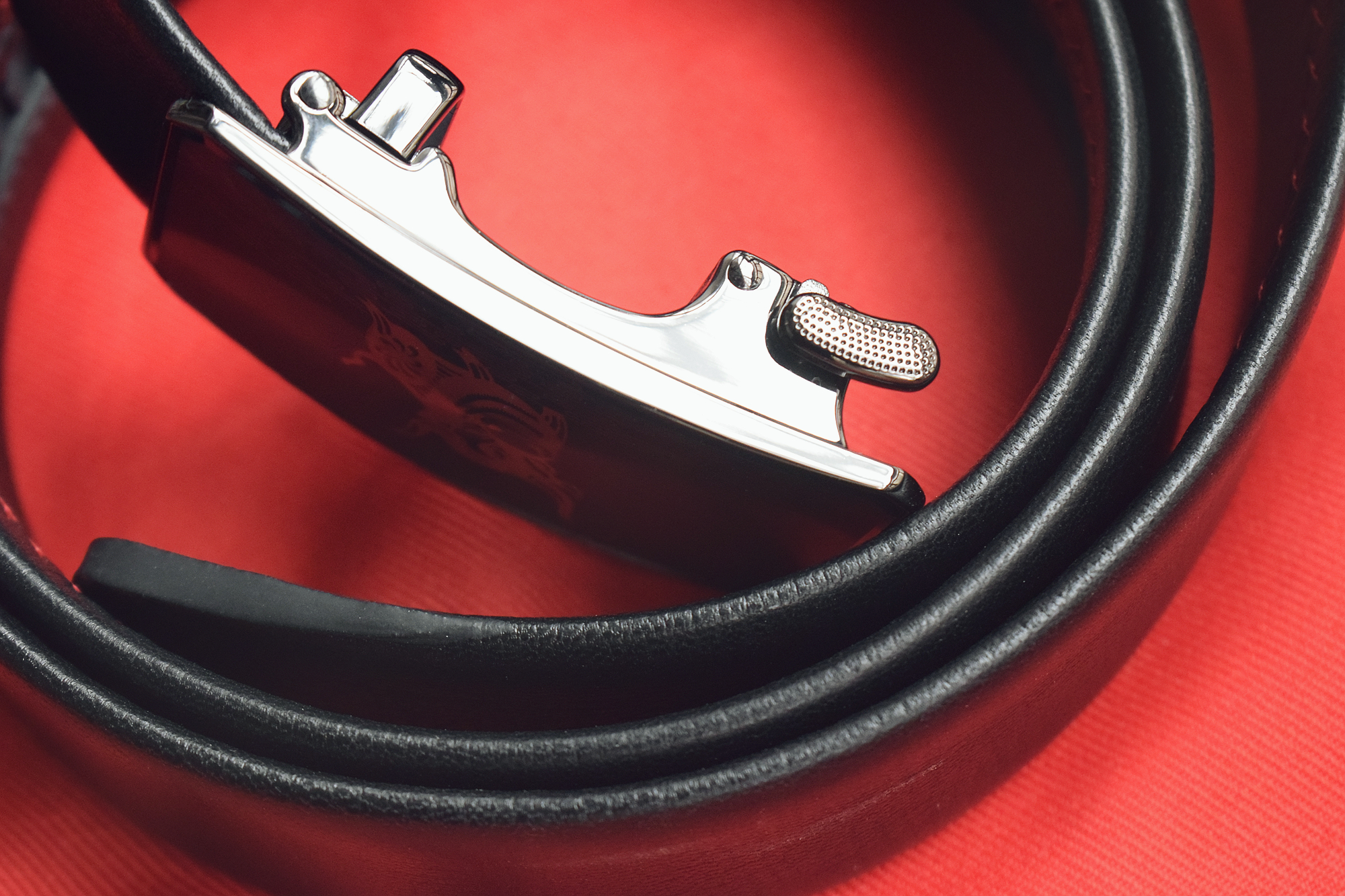 牛年行大运，经典永流传！七面十二生肖“一起牛”皮带赏评