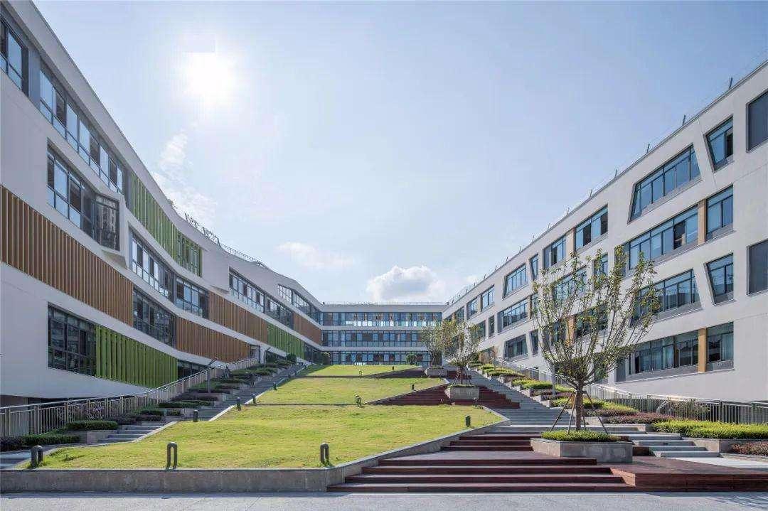 什么盘最近开盘,今年卖楼盘最好的十个盘