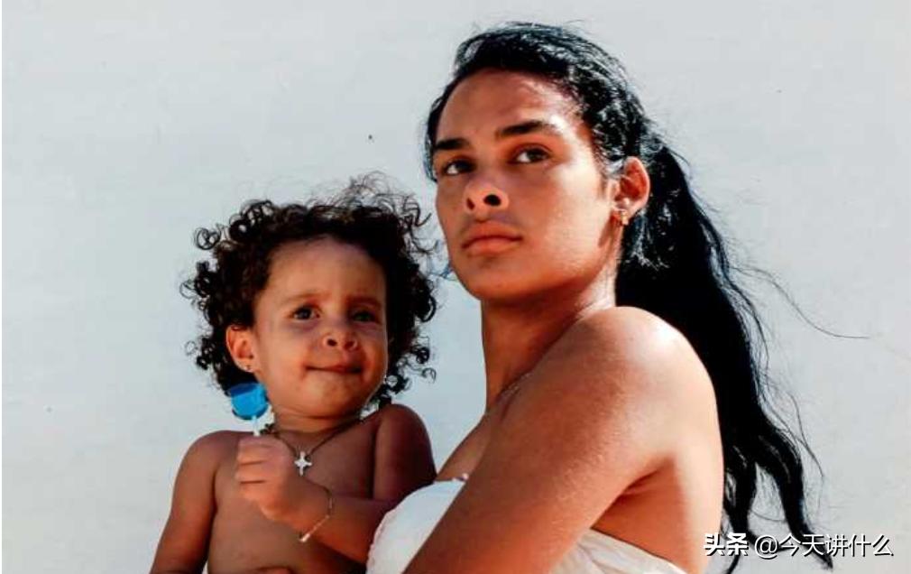 濮斿唴鐟炴媺缇庡コ鏃呮父,濮斿唴鐟炴媺鏃呮父缇庡コ