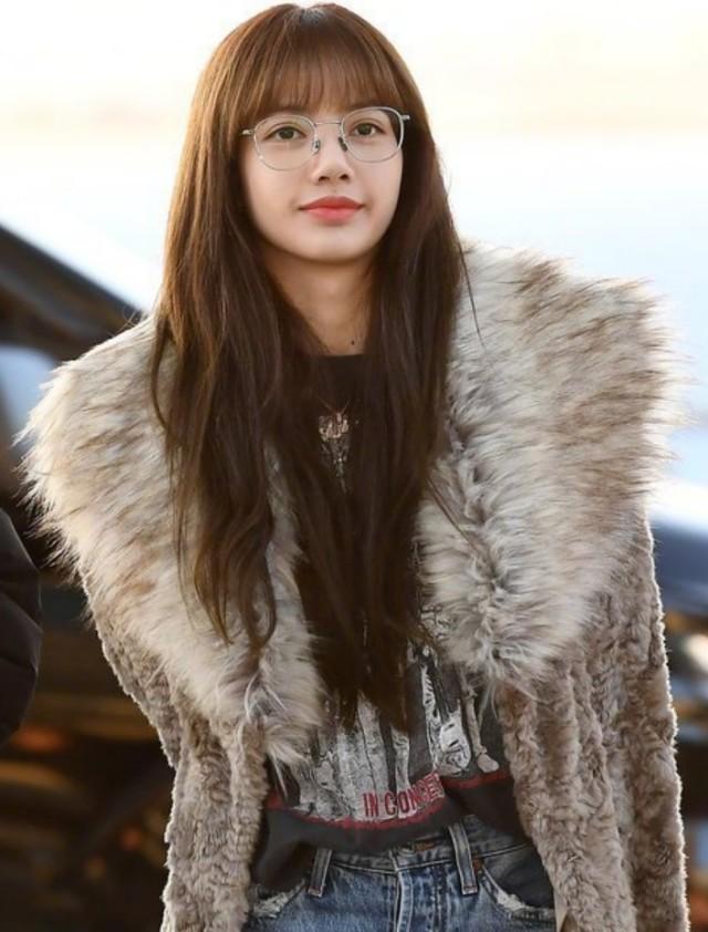 卸妆后的美不美搞笑,卸妆后的lisa真人照片