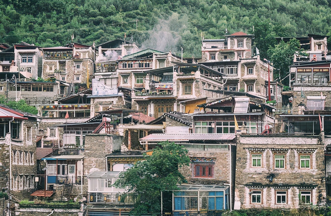九寨沟自己开车进去,自己出发去九寨沟
