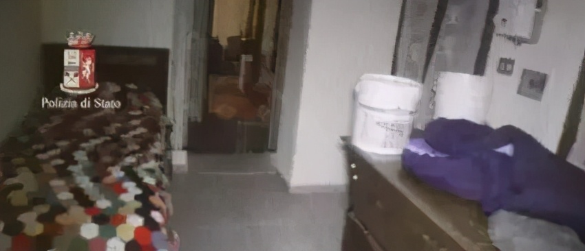 那些暗网中被拍卖的*奴性**，是如何上钩的