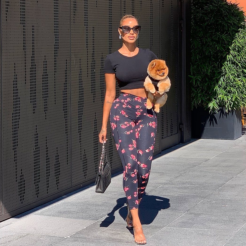 环球美女：范妮·内格莎