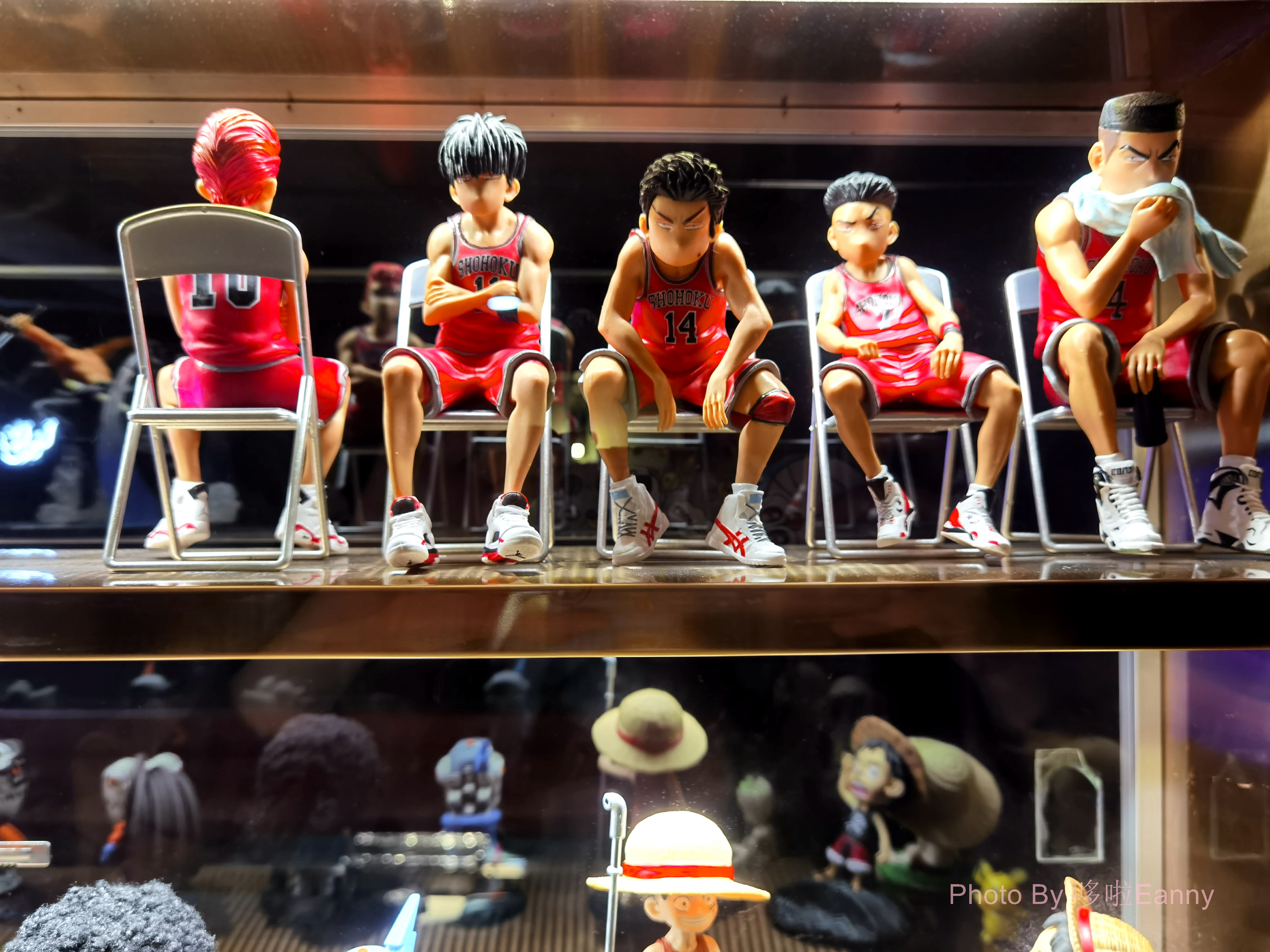 80年代风格的网红烧烤店,市井怀旧风烧烤店