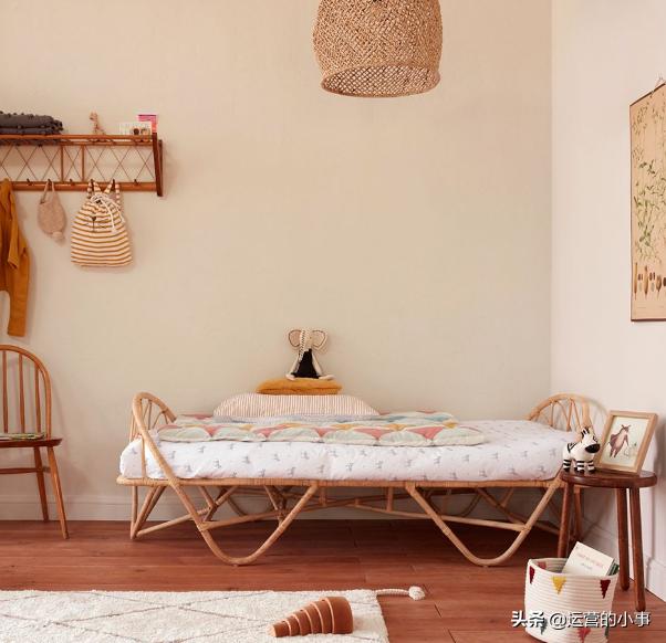 zarahome折扣季,zara打折季文案