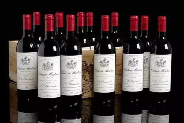 为你集齐了代表爱情的葡萄酒，2019要爱得长长久久