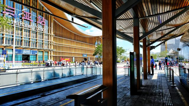 一个人去三亚的旅游攻略怎么做,三亚旅行攻略和注意事项大全