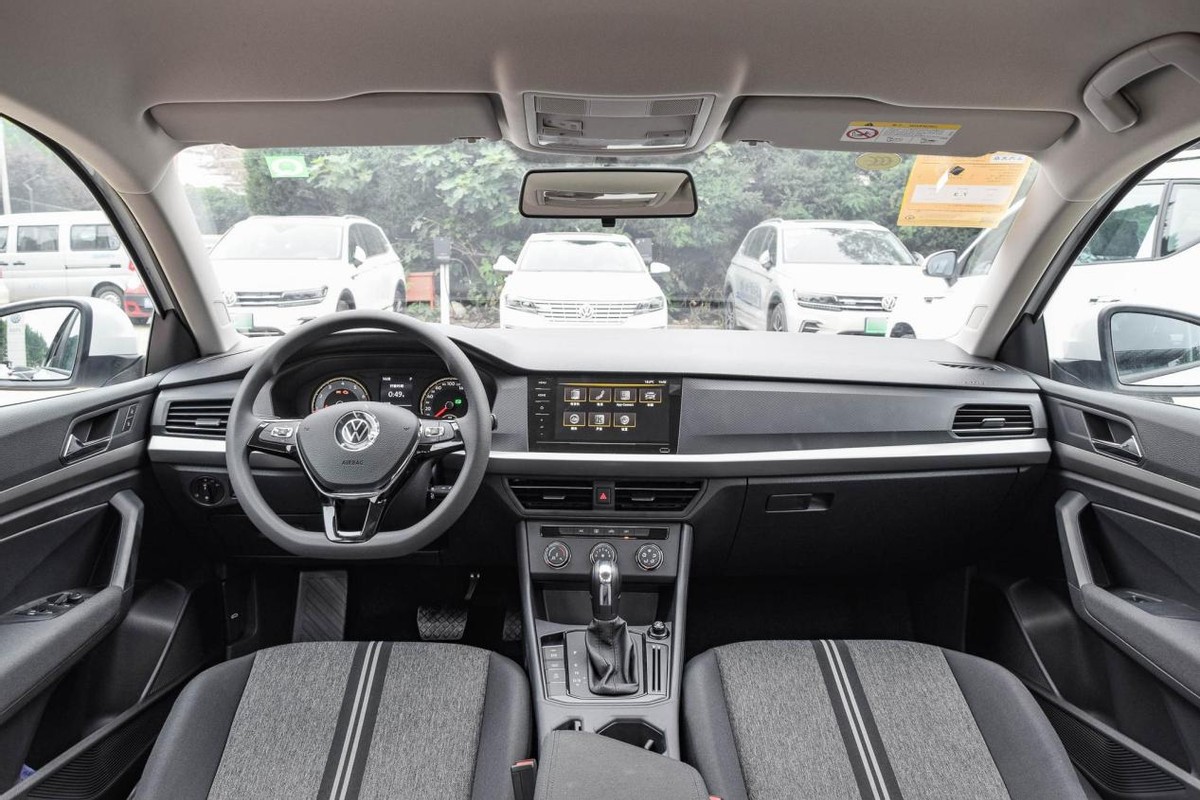 宽敞省油还运动10-15万家轿大推荐,想买4万5万多的轿车选这三款就行