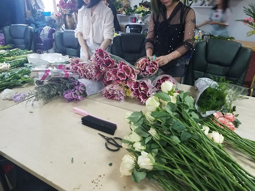 40到50岁零基础学花艺,35岁学花艺师好不好