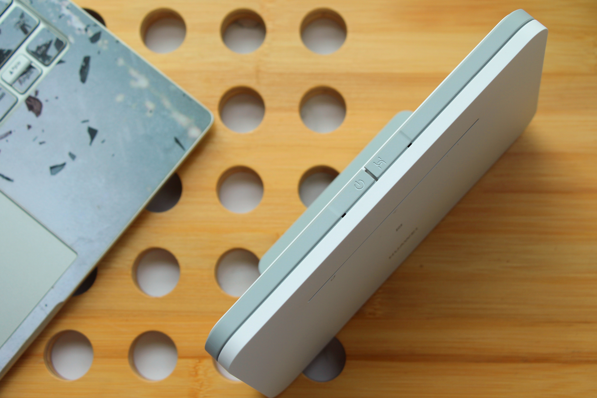 华为移动路由器带wifi,华为移动路由器和随身wifi