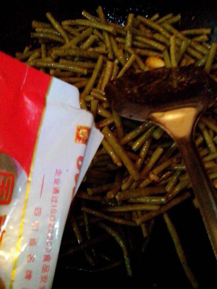 凉拌豇豆这样做真好吃,凉拌豇豆最好吃的做法