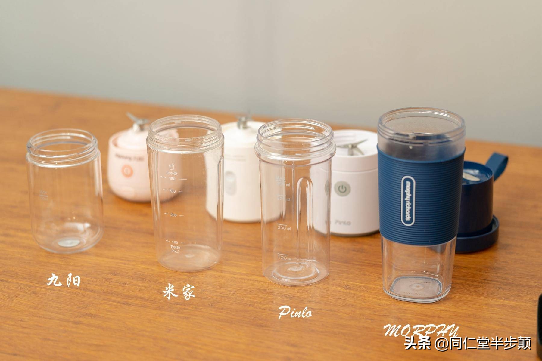 怎么用榨汁机榨果汁,如何用榨汁机榨出一杯好吃的果汁