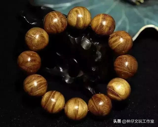 十二生肖牛佩戴什么手串文玩,十二生肖适合佩戴什么手串图片