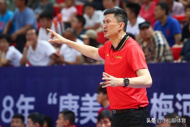 李楠回应离队名单,李楠辞职没有