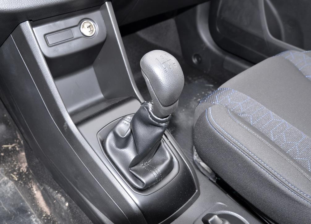 省油动力耐用经济实惠的车,一万左右二手车便宜省油又耐用