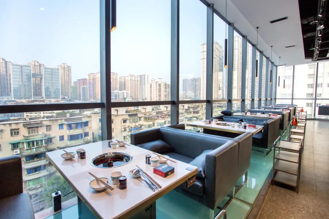 成都前十名好吃的牛排火锅,地道的牛排火锅吃起来贼过瘾