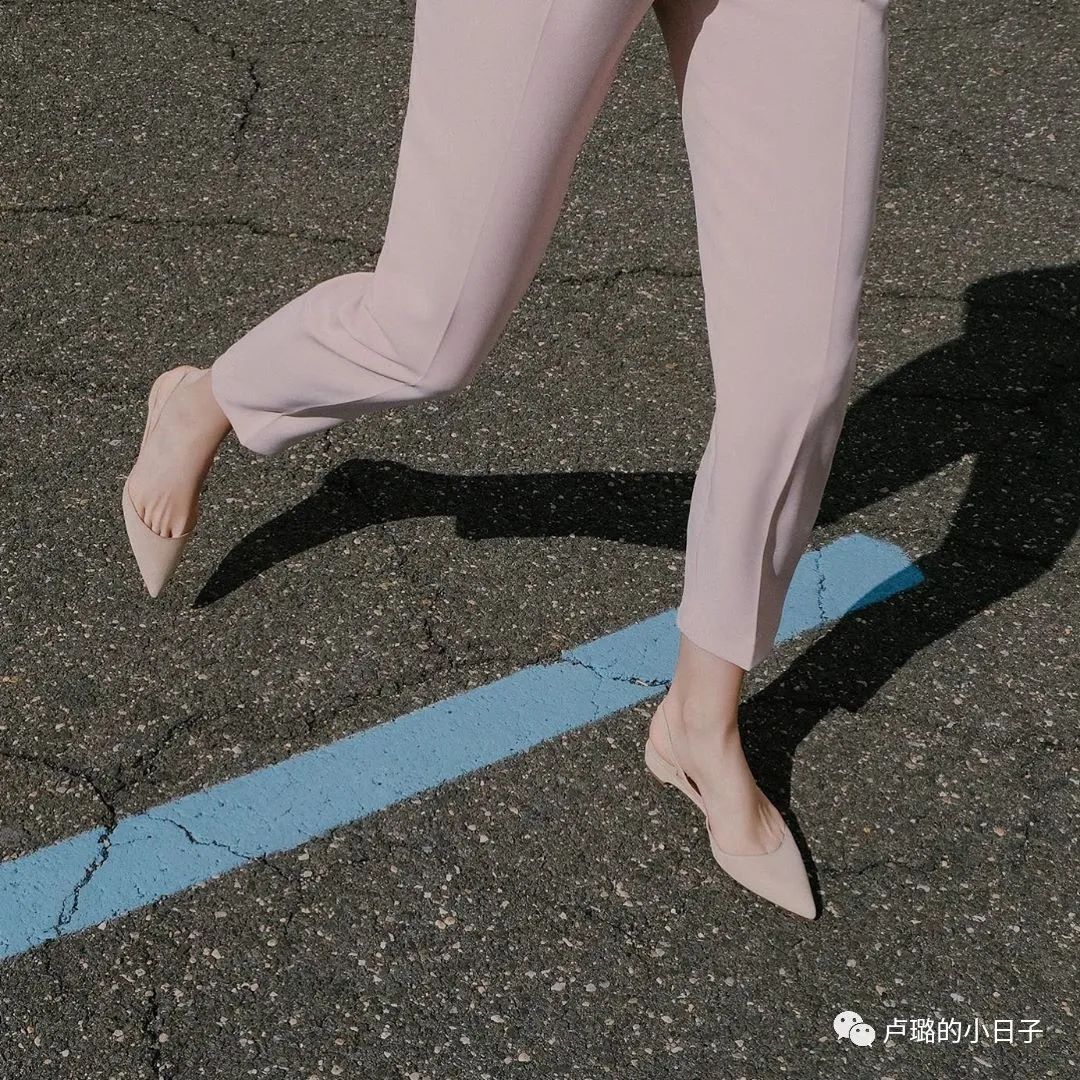 脚感舒服的时尚百搭鞋推荐平底,借鉴这5款平底鞋实用又时髦