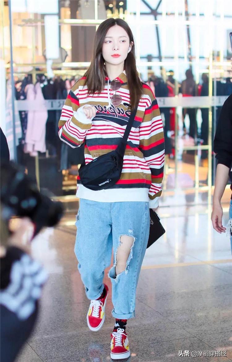 这样穿显瘦又显高才是好卫衣,oversize厚卫衣穿搭