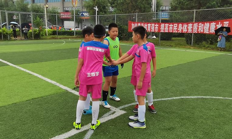 踢球好的儿童,踢球的孩子有多厉害