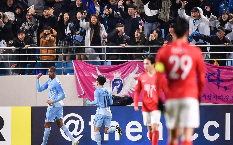 神锋3亚冠进球视频,神锋补射破门