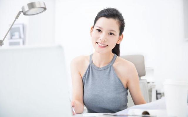 46岁女人服用叶酸有什么变化,女性经常吃叶酸身体会有什么变化