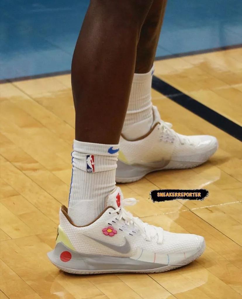 施罗德篮网上脚球鞋,施罗德上脚欧文球鞋