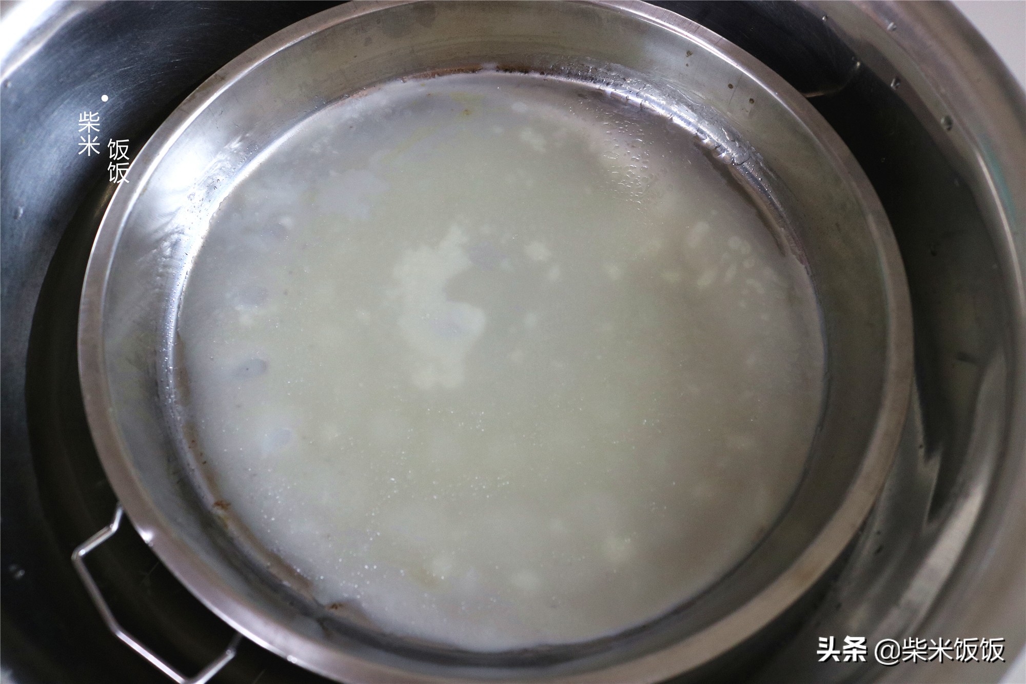 不用揉面不用洗面的凉皮详细做法,凉皮简单做法不用洗面和面